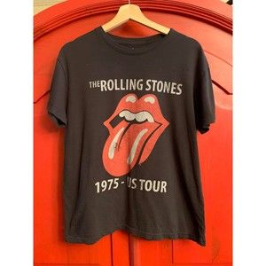 The Rolling Stones Graphic Tee Screen Print EUC Not a spot Size Womans L